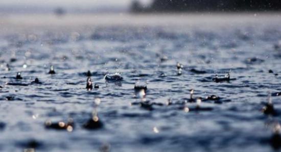 Continuous Heavy Rain Batters Island